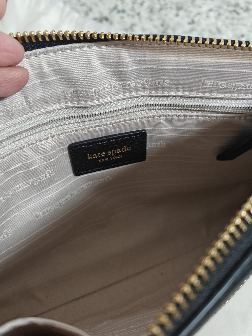 Kate spade pebbled leather crossbody bag (Black) - Picture 11 of 12